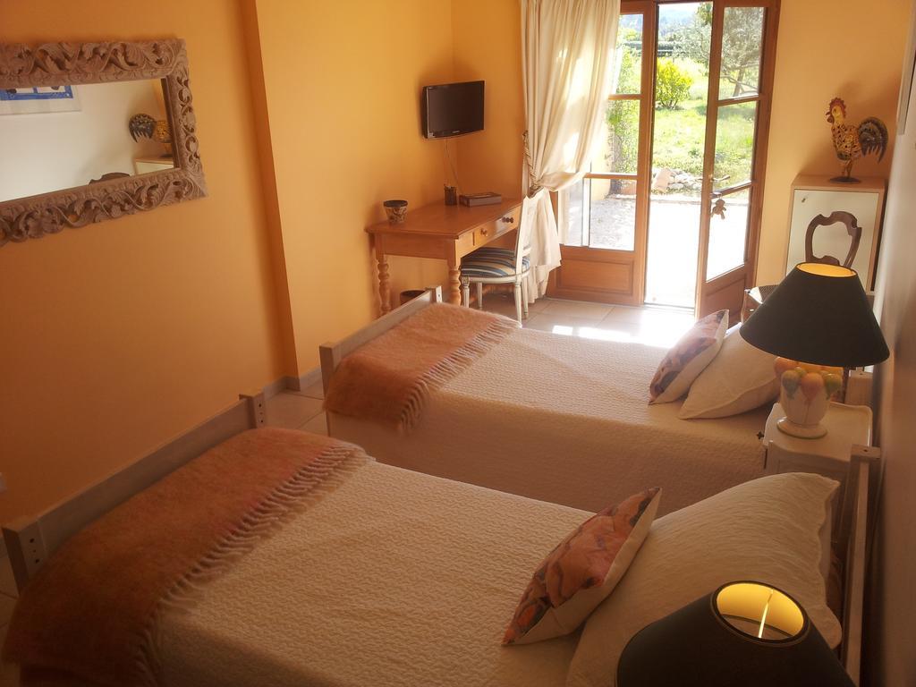 Lamanderie En Provence Alleins Phòng bức ảnh
